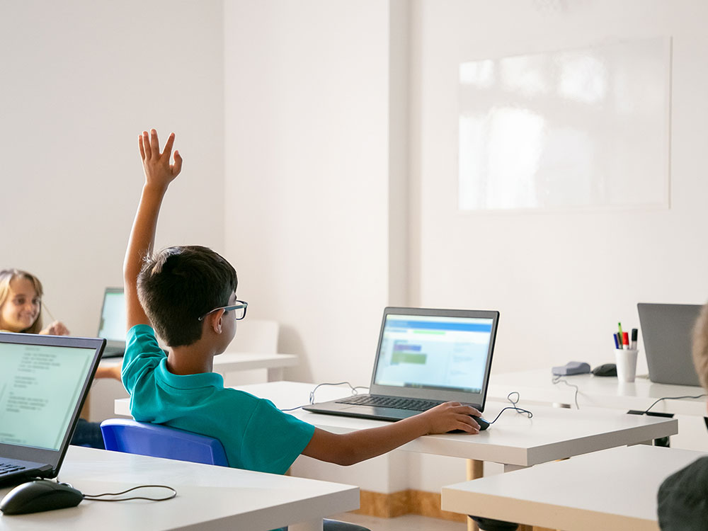 Ambientes inovadores em Educação Ambientes inovadores em Educação